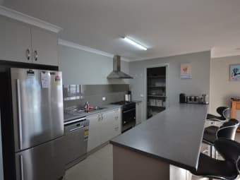 8 Fiddleback Drive, Tawonga South, VIC, 3698