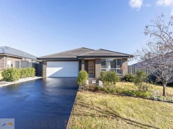 17 Hallaran Way, Orange, NSW, 2800