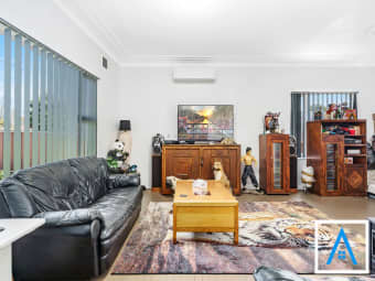 20 Bradbury Avenue, Campbelltown, NSW, 2560