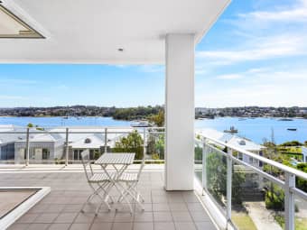 402/68 Peninsula Dr