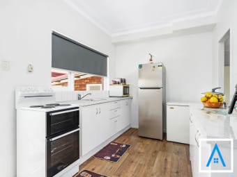 20 Bradbury Avenue, Campbelltown, NSW, 2560