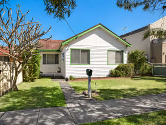 11 Cunningham Street