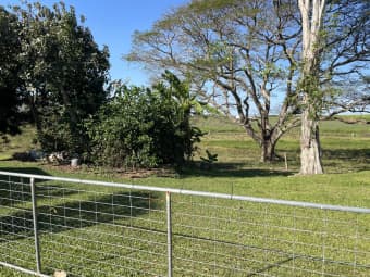 4 Marina Parade, Ingham, QLD, 4850