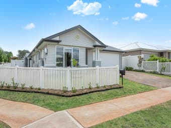 50 Crooke Street, Highfields, QLD, 4352