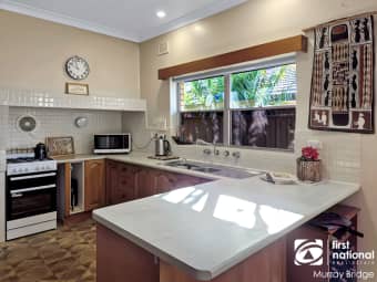 31 Doecke Road, Murray Bridge, SA, 5253