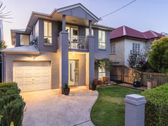 49 Cameron Street, Fairfield, QLD, 4103