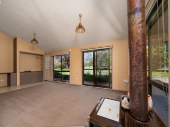 70 Lawson Road, Saumarez Ponds, NSW, 2350