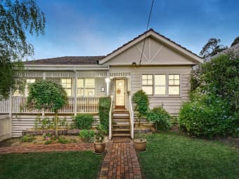 3 Dane Street
