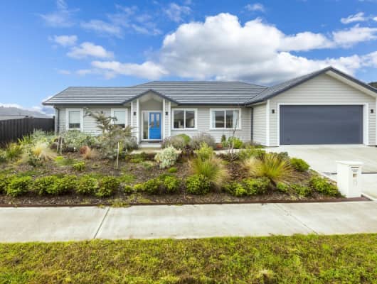 Properties For Sale By Professionals Upper Hutt Blundell And Mark Realty Ltd At Professionals Upper Hutt Blundell And Mark Realty Ltd Ratemyagent