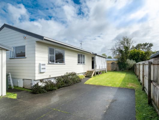 8B Ascot Avenue, Henderson, Auckland