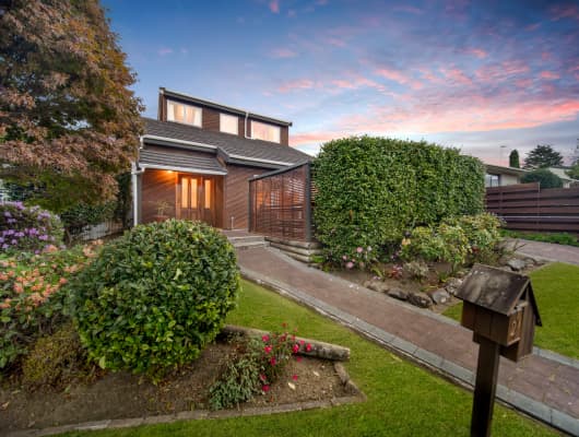 2a Sirius Pl, Botany Downs, Auckland