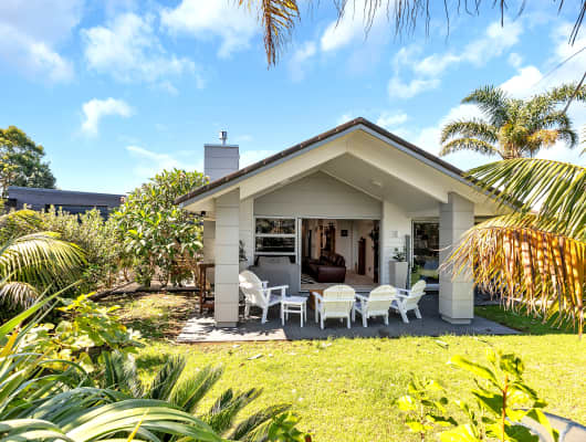 2 Paradise Point Place, One Tree Point, Northland