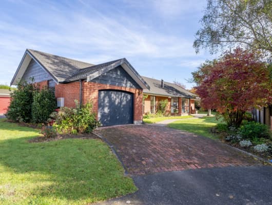 8 Cobham Pl, Solway, Wellington