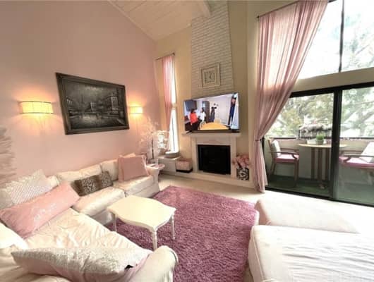 202/5255 Bellingham Avenue, Los Angeles, CA, 91607