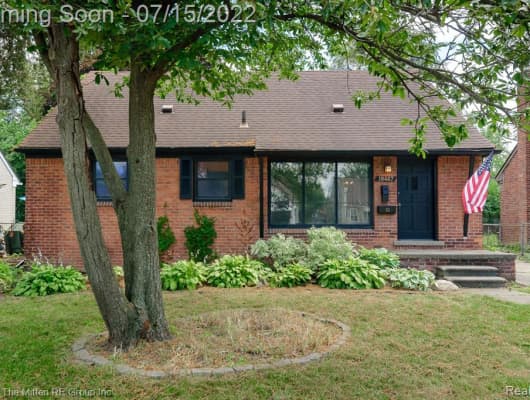 10467 West 11 Mile Road, Huntington Woods, MI, 48070