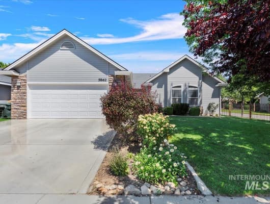 5862 N Cougar Flat Ave, Meridian, ID, 83646
