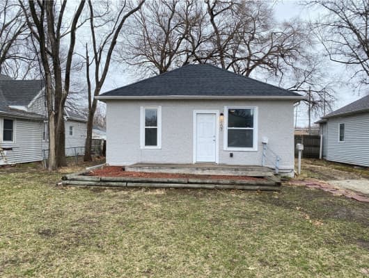 107 2nd St, West Des Moines, IA, 50265