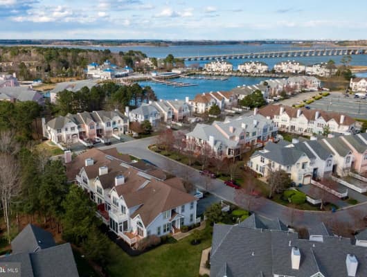833 Yacht Club Dr, Ocean Pines, MD, 21811