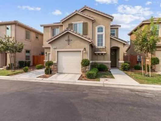 3069 Mount Rainier Lane, Clovis, CA, 93619