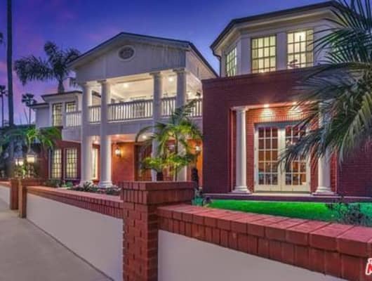 93 Giralda Walk, Long Beach, CA, 90803