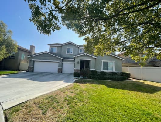 9919 Mulligan Court, Bakersfield, CA, 93311