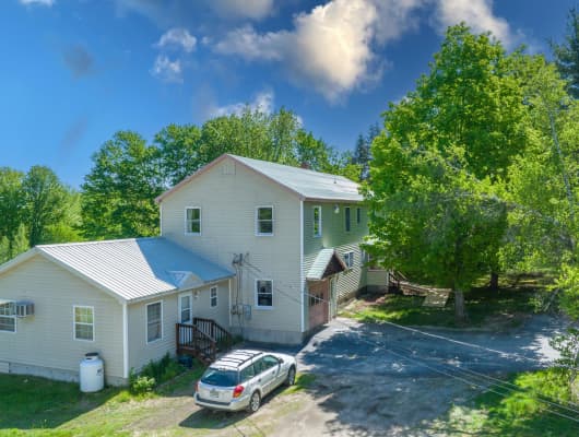 729 Valley Rd, Oxford County, ME, 04088