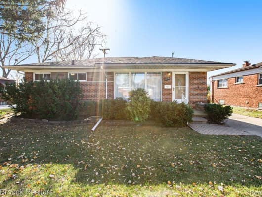 1241 Broadacre Ave, Clawson, MI, 48017