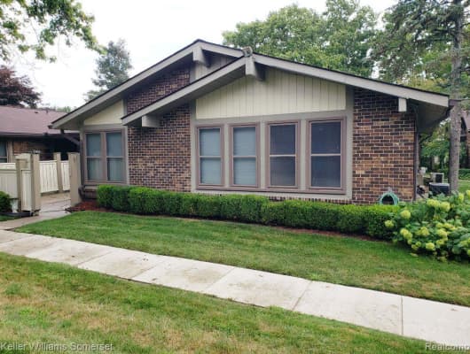 2951 Roundtree Drive, Troy, MI, 48083