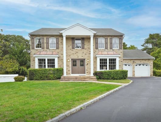 8 Royal Court, Lake Ronkonkoma, NY, 11767