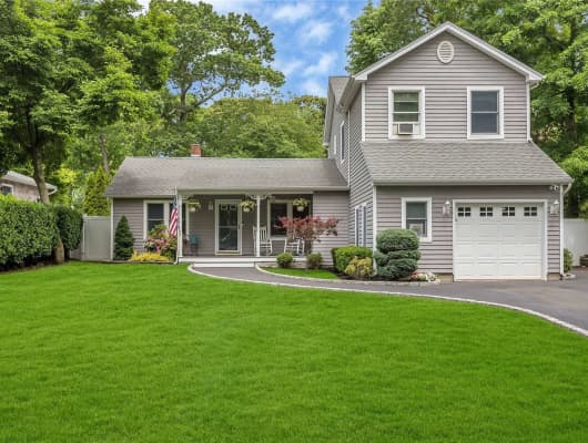 21 Oak Street, Lake Ronkonkoma, NY, 11767