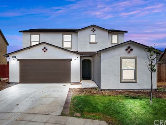 5598 West Saginaw Way, Fresno, CA, 93723