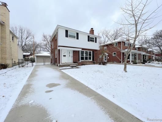 625 North Selfridge Boulevard, Clawson, MI, 48017