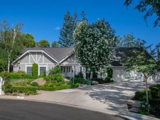 322 East Lisa Avenue, Fresno, CA, 93720