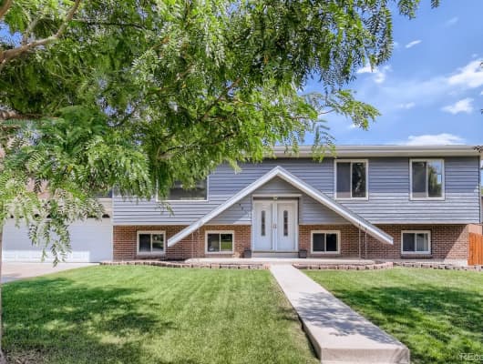 5812 Queen St, Arvada, CO, 80004
