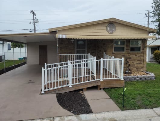 715 49th Avenue West, South Bradenton, FL, 34207