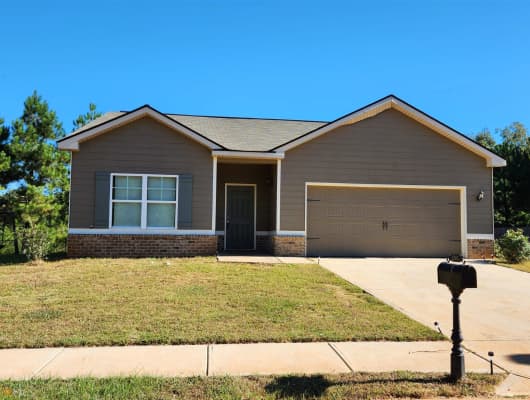 206 Poppy Ln, Byron, GA, 31008