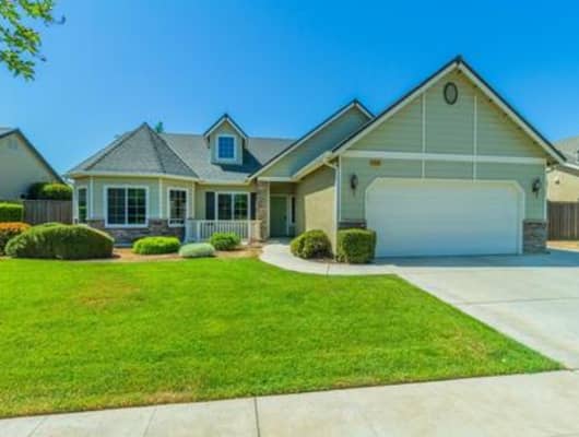 578 West Serena Avenue, Clovis, CA, 93619