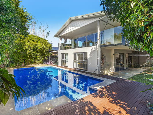 30 Ilkinia Avenue, Broadbeach Waters, QLD, 4218