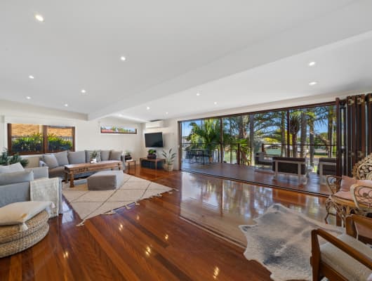 1552 Sandgate Road, Nundah, QLD, 4012