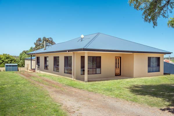 3 Real Estate Properties For Sale In Branxholme Ratemyagent