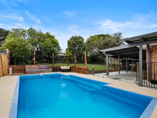 176 Cresthaven Avenue, Bateau Bay, NSW, 2261