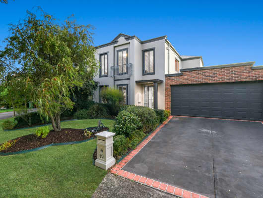 19 The Strand, Narre Warren South, VIC, 3805