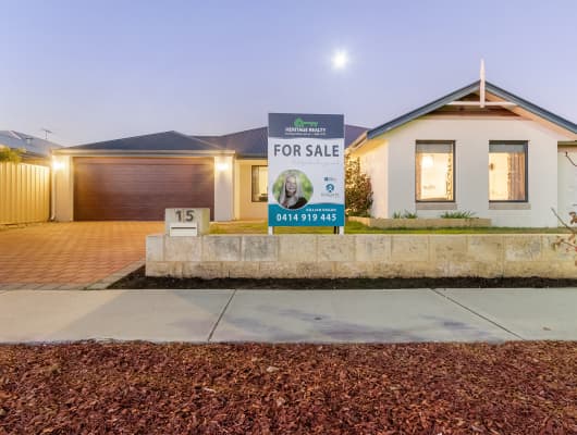 15 Bordeaux Parade, Piara Waters, WA, 6112