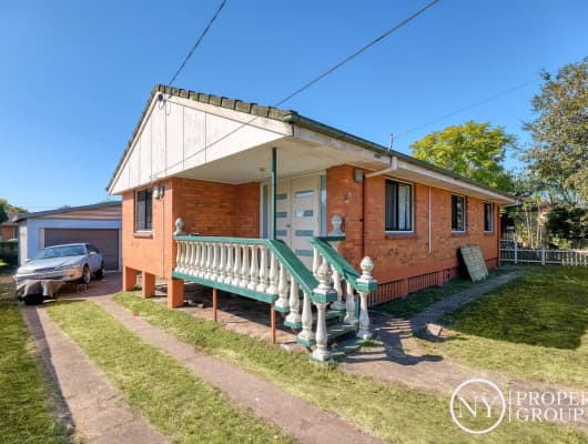 16 Gibbs St, Riverview, QLD, 4303