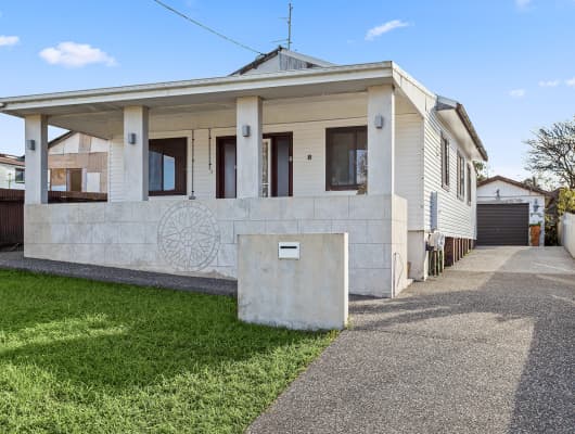 8 Newcastle Street, Cringila, NSW, 2502