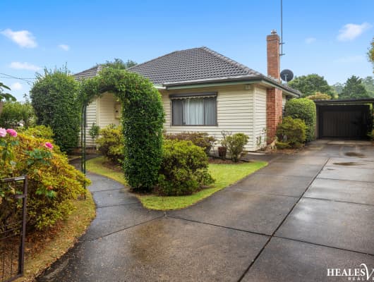 35 Thomas Road, Healesville, VIC, 3777