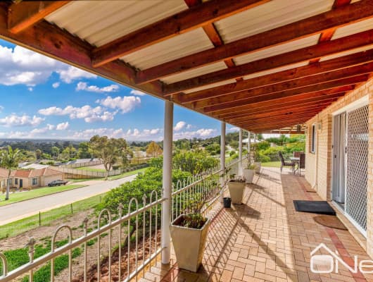 31 Talus Dr, Mount Richon, WA, 6112