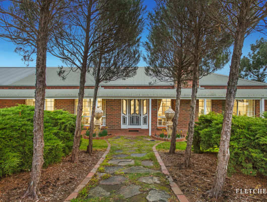 8 Henry Smith Place, Croydon Hills, VIC, 3136
