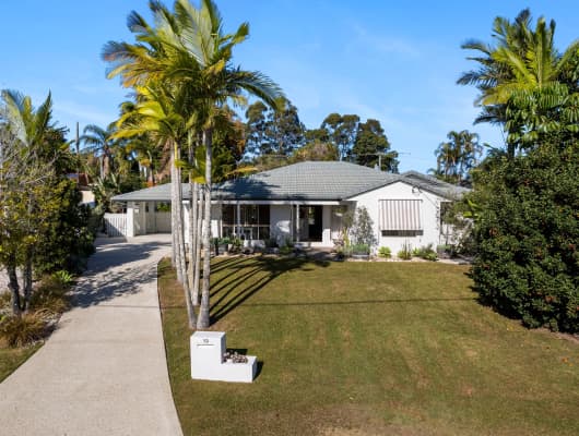 19 Chardonnay Ct, Thornlands, QLD, 4164
