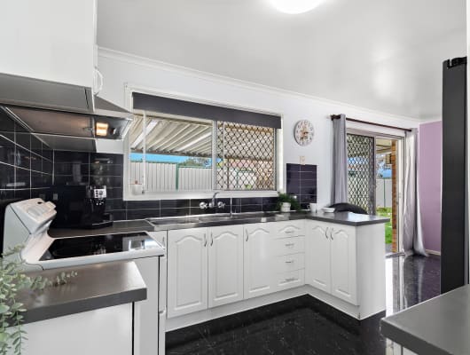 2 Petringa Crescent, Springwood, QLD, 4127